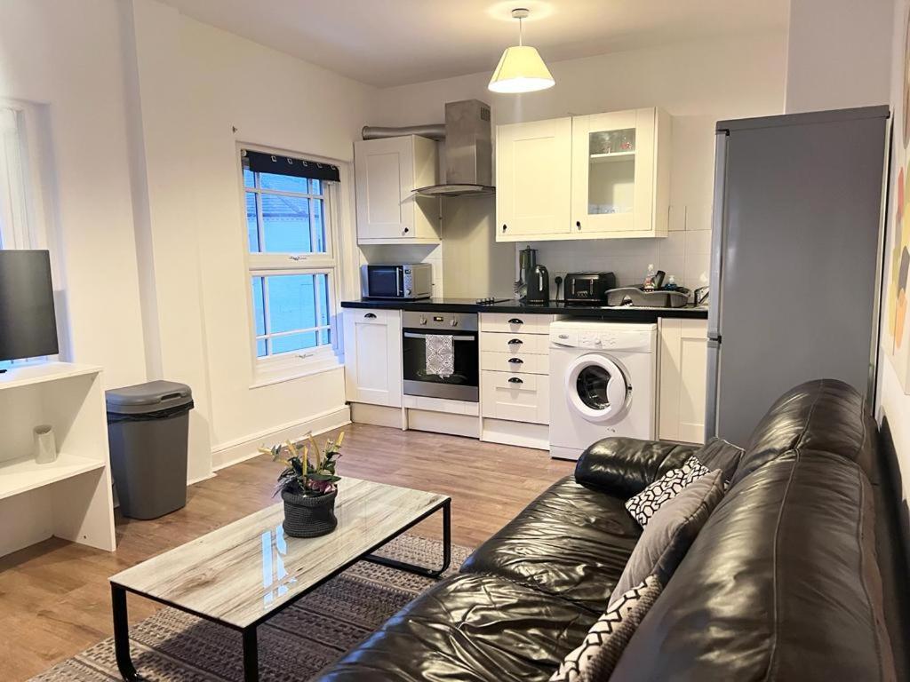 Yeovil Apartments Buitenkant foto